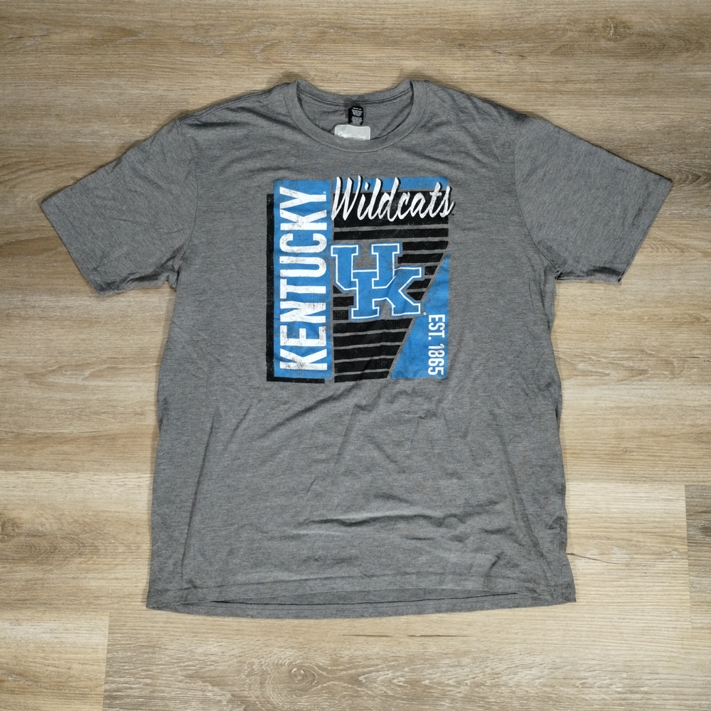 District Kentucky Wildcats Basketball Gray and Blue Short Sleeve Tee Men Large
